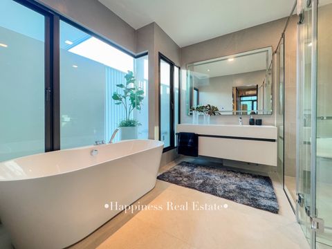บ้านเดี่ยวหลังใหญ่ วิวทะเลสาบ มัณฑนา บางนา กม.15 | Mantana Bangna km.15 พื้นที่พักผ่อนข้างบ้านและหลังบ้าน , ม่านน้ำตก - 4